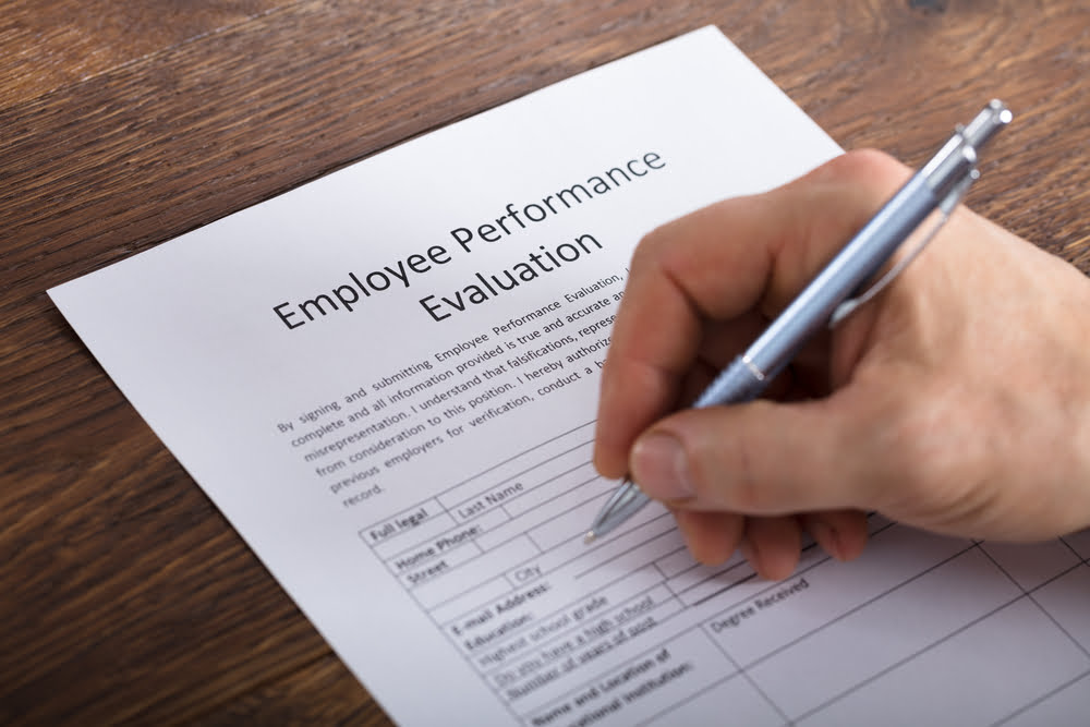 Which Approach is Best for Assessing Employee Performance?
